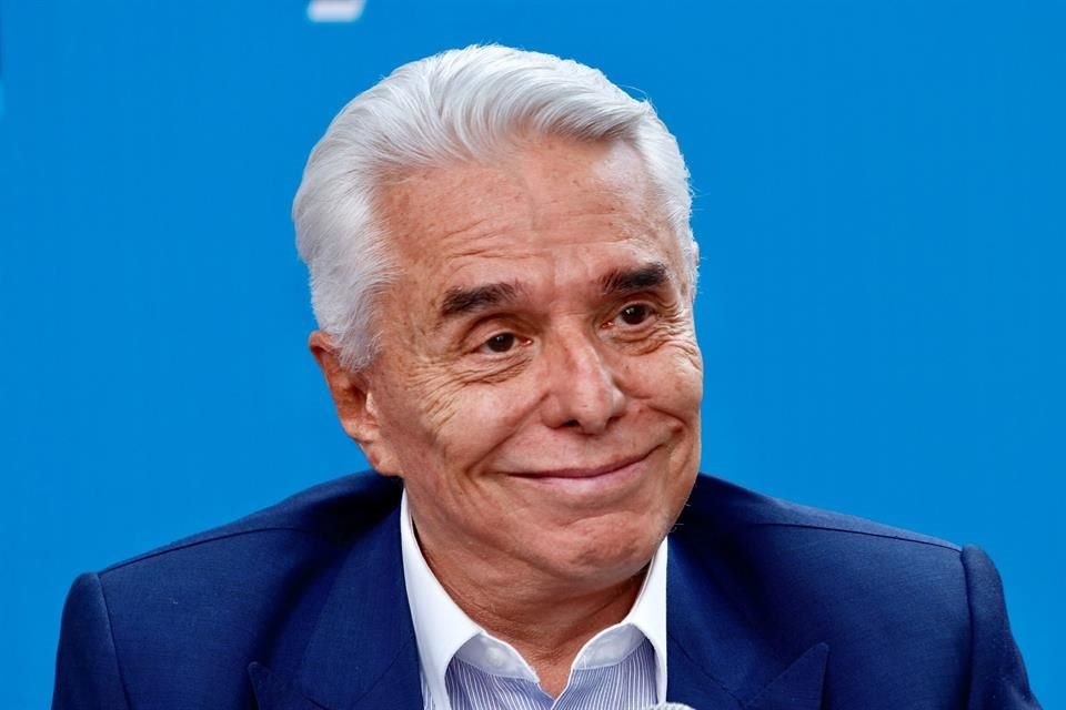 Erique Guzmán aclaró que sólo se metería con Salinas si ésta daña a su familia.