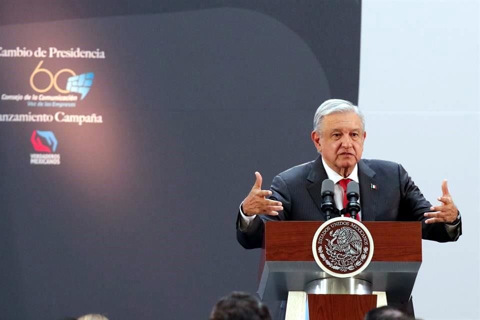 El proyecto de Presupuesto para 2020 contempla un aumento en el aguinaldo del Presidente López Obrador.