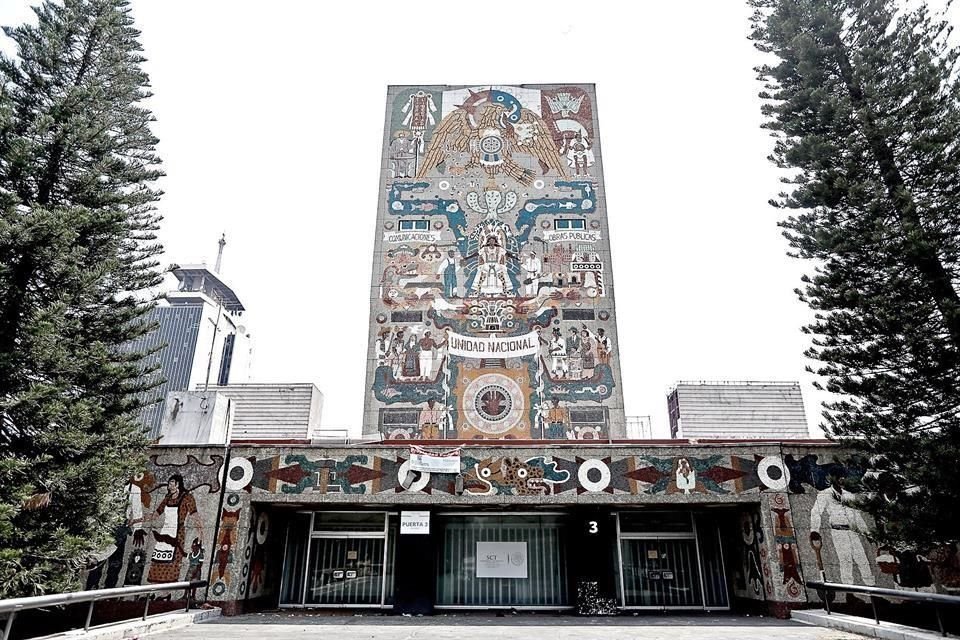 El conjunto fue edificado entre 1952 y 1954, bajo diseño de Carlos Lazo, Augusto Pérez Palacios y Raúl Cacho.
