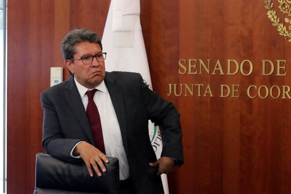 El legislador tuvo una conversación con el titular de la Comisión Nacional de Derechos Humanos, Luis Raúl González Pérez.