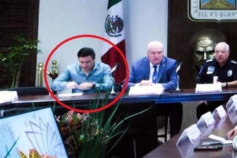 REFORMA publicó que la diputada local del PT por Morelos, Tania Valentina Rodríguez, acusó a Ulises Blanco Bravo de controlar la adjudicación de contratos, convenios y negocios en Morelos.