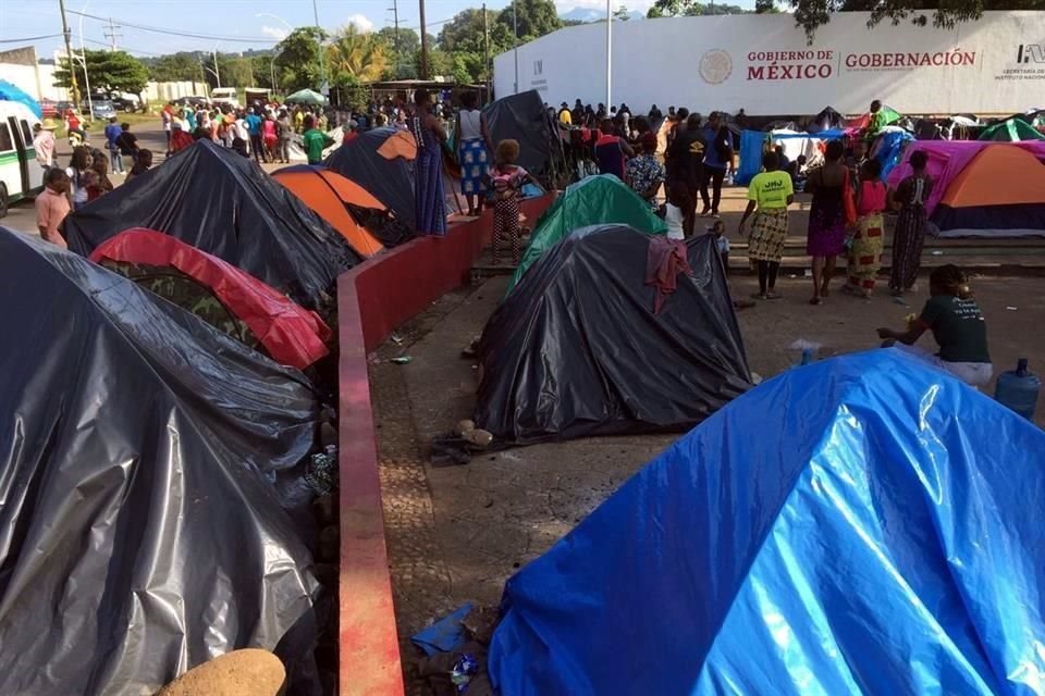 En últimos 10 años, más de 20 mil migrantes africanos han sido detenidos en México, tras pasar por al menos 7 países en intento por ir a EU.