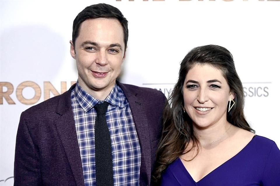 Jim Parsons y Mayim Bialik trabajarán juntos de nuevo, tras 'The Big Bang Theory', en la serie 'Carla', de Fox.