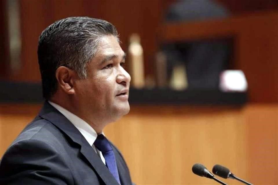 El senador Víctor Fuentes condenó que un funcionario federal comparta públicamente su 'ideología de odio'.