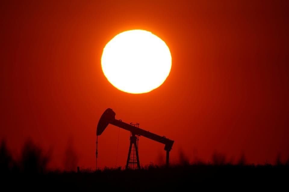 El  anuncio de la OPEP representa un recorte de producción total de 1.7 millones de barriles por día.