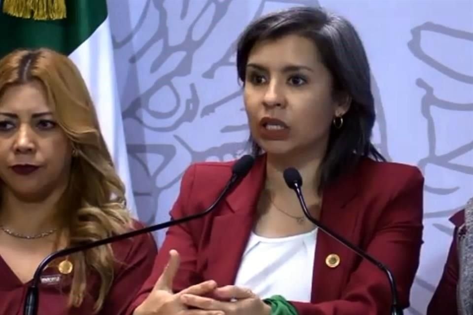 Aspectos de la conferencia de las diputadas de Morena.