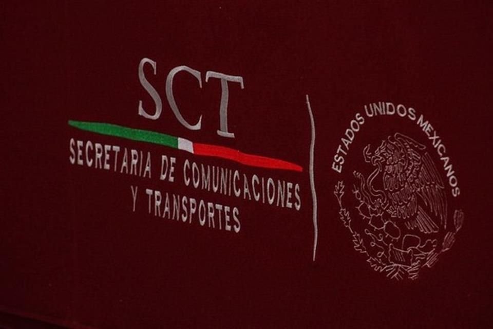 En el sexenio de Felipe Calderón, la SCT invirtió 3 mil 813 millones de pesos para modernizar el tramo del kilómetro 47 al 267 de dicha carretera.