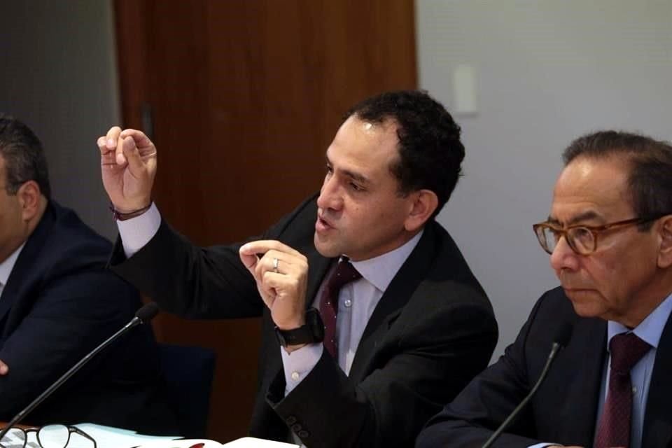 A pesar de las reuniones entre CCE y Hacienda, aún no logran un acuerdo en ley contra facturación falsa.