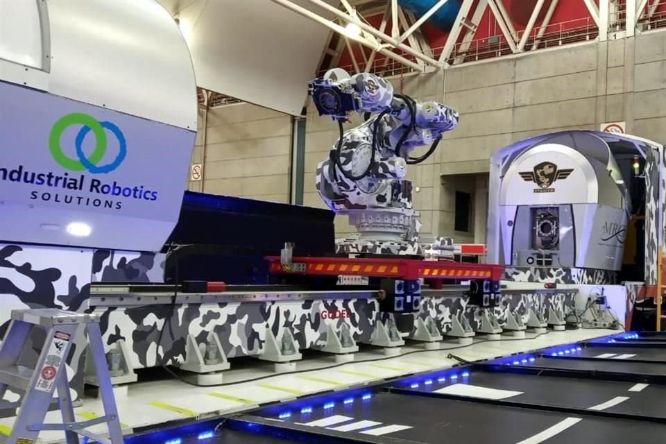 En el simulador de vuelos de Industrial Robotics, los ejercicios van de 10 a 30 minutos.