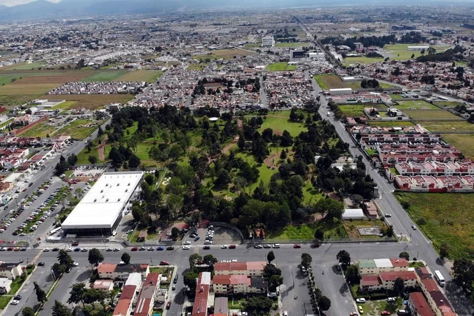 Los habitantes de la zonas aledañas al parque de San José La Pilita tomaron las instalaciones del lugar desde hace casi dos meses debido a su inconformidad a la construcción de la base.