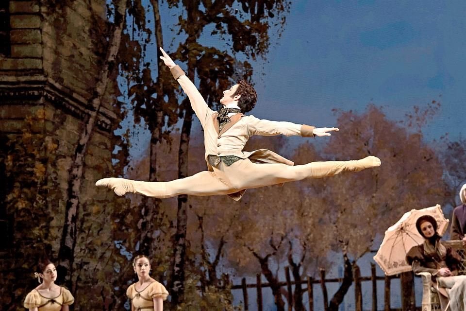 Valentino Zucchetti fue nombrado en 2014 primer solista del Royal Ballet de Londres, compañía para la que baila desde 2010.