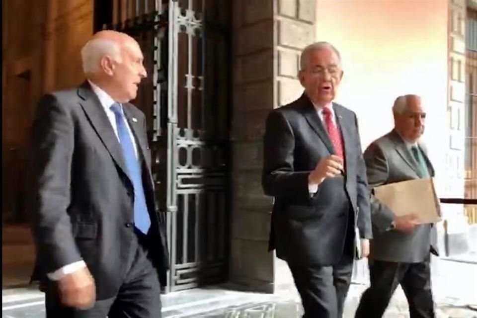El Secretario Jiménez Espriú a su llegada a Palacio Nacional.