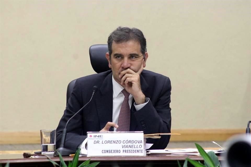 'El INE está para defender la democracia y el Estado constitucional', dijo Córdova.