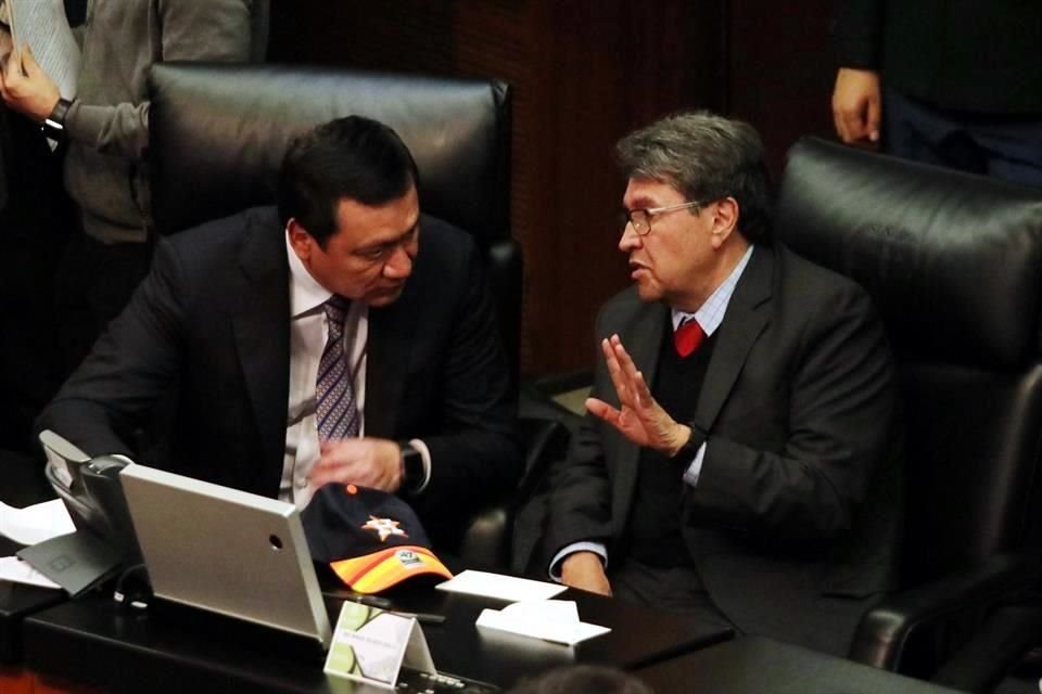 El legislador Ricardo Monreal, durante la sesión del Senado de la República.