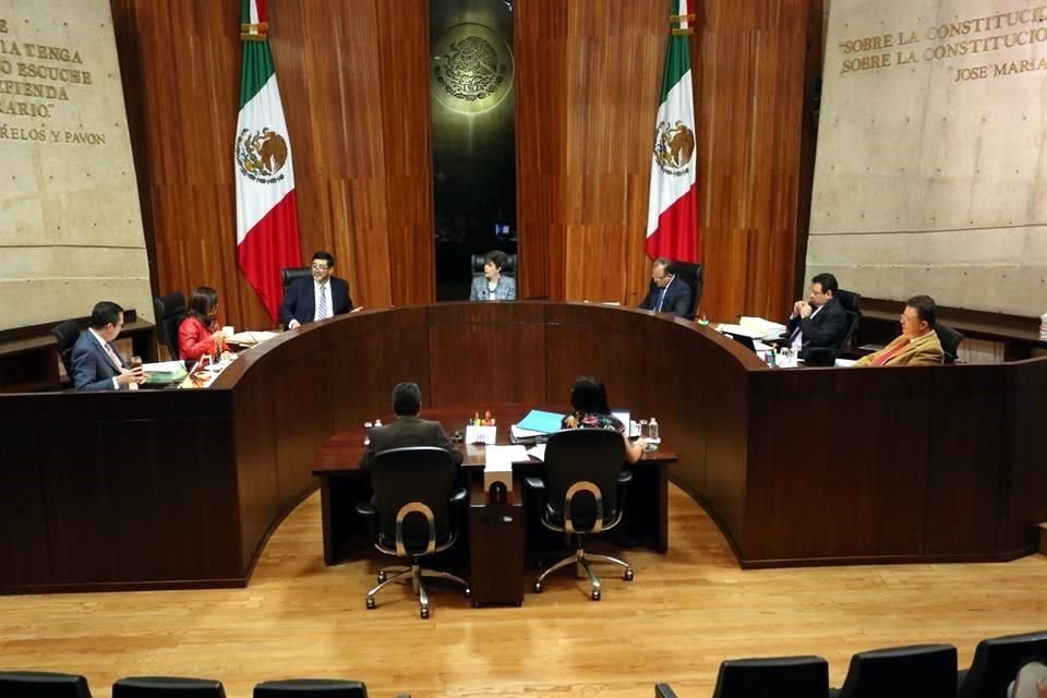 Los senadores Germán Martínez, Cruz Pérez Cuéllar y Rubén Rocha propusieron ajustar el periodo de los integrantes de la Sala Superior del TEPJF.