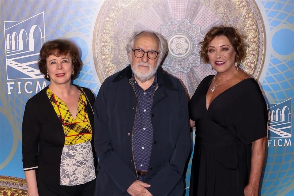 Arturo Ripstein estuvo acompañado de Paz Alicia Garciadiego y Sylvia Pasquel.