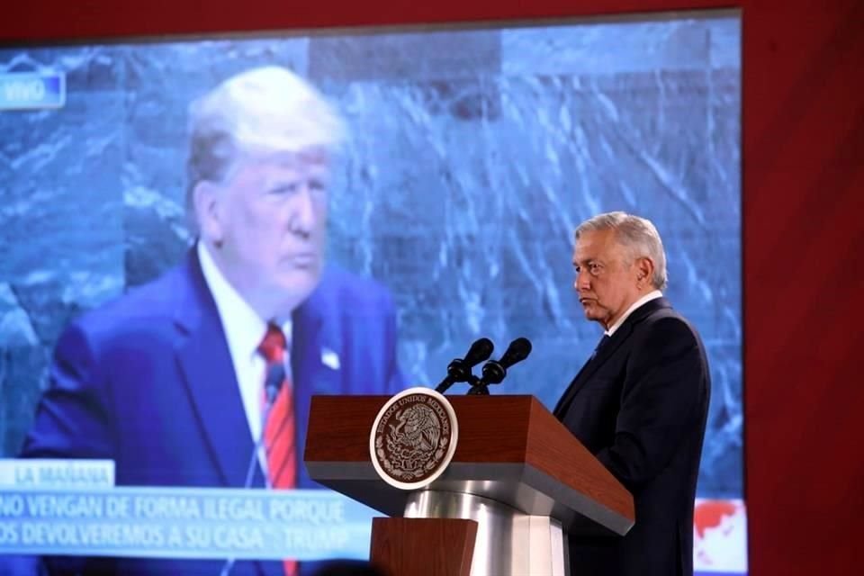 AMLO difundió en la mañanera un video con el discurso de Donald Trump en la ONU donde habló de migración y de respeto a México.