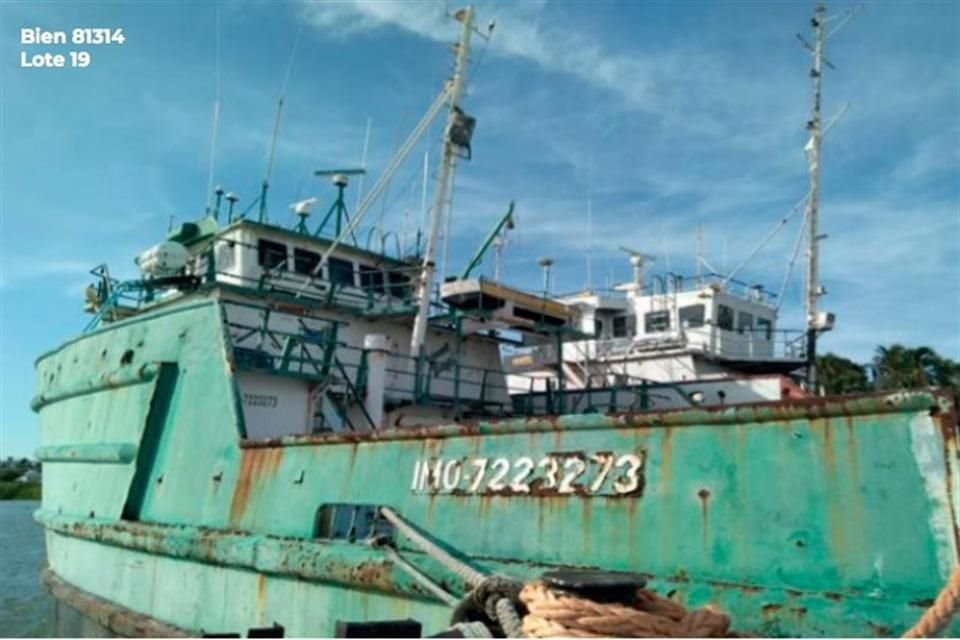 Buque carguero bautizado como 'Caribbean Clipper', que tiene un precio de salida de 1.4 millones de pesos