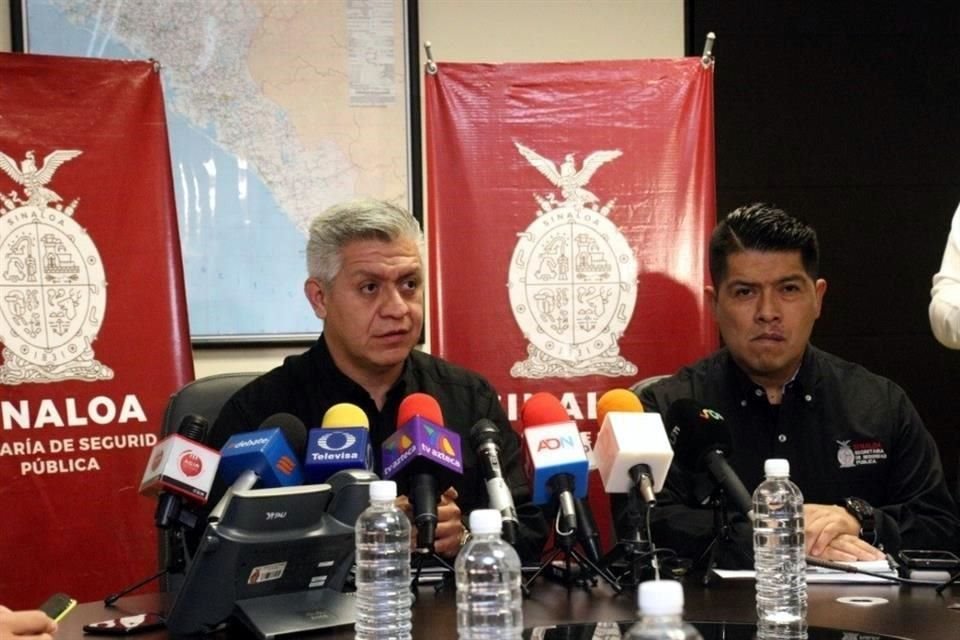 Castañeda Camarillo reiteró que, incluso, ninguno de sus elementos participó en el operativo fallido que realizó el Gobierno federal contra el hijo del narcotraficante Joaquín 'El Chapo' Guzmán.
