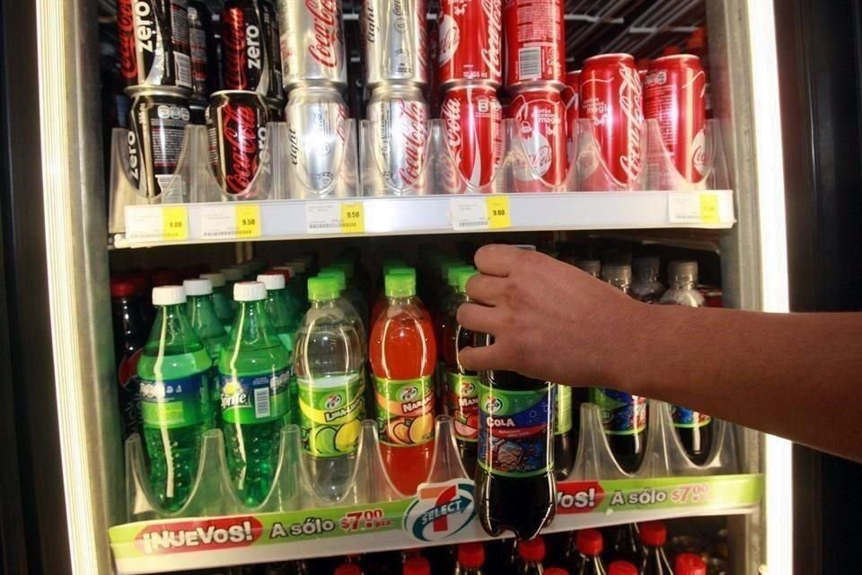 Los panistas aseguraron que la reducción del IEPS a bebidas bajas en azúcar se trata de una farsa, pues, al final, solamente se busca la recaudación de impuestos.