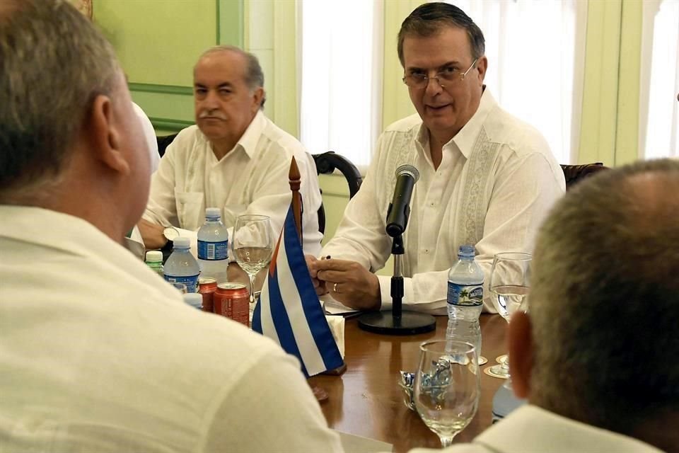 El Canciller Marcelo Ebrard también se reunió con su homólogo cubano, Bruno Rodríguez Parrilla, en la sede del Ministerio de Relaciones Exteriores.