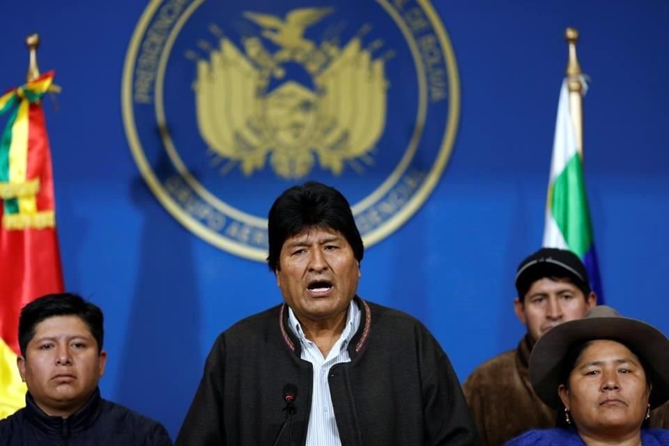 En su mensaje, el Mandatario llamó a pacificar Bolivia, tras varias jornadas de intensas protestas que han dejado tres muertos.