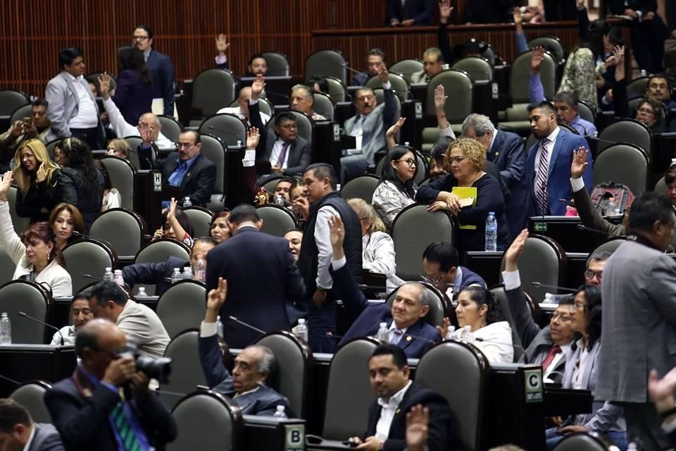 En la Cámara de Diputados se alista la propuesta de saneamiento de deudas para los municipios.
