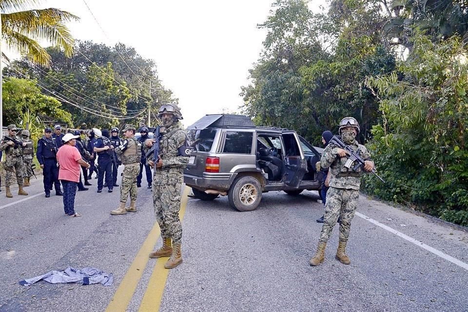 Al menos 16 células criminales disputan distribución de drogas y cobro de cuotas a comerciantes en Acapulco, según reporte de SSP municipal.