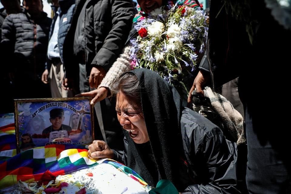 Los pobladores de Senkata y El Alto se movilizaron a La Paz para exigir justicia por la muerte de sus familiares.