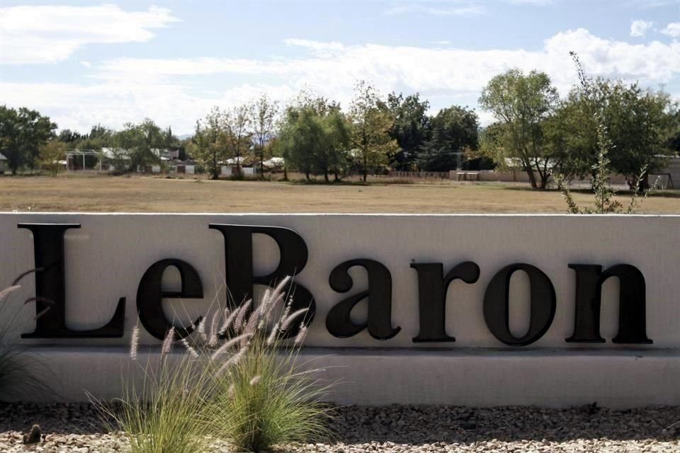El 4 de noviembre, nueve miembros de las familias LeBarón y Langford fueron asesinados en La Mora, Municipio de Bavispe en los límites entre Sonora y Chihuahua.