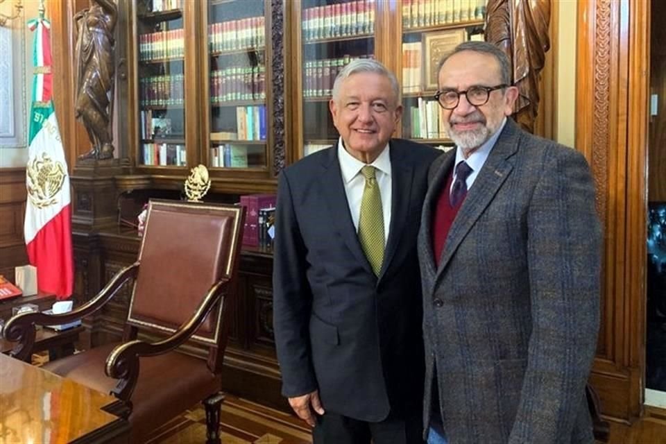 López Obrador y Lammoglia reunidos en Palacio Nacional.