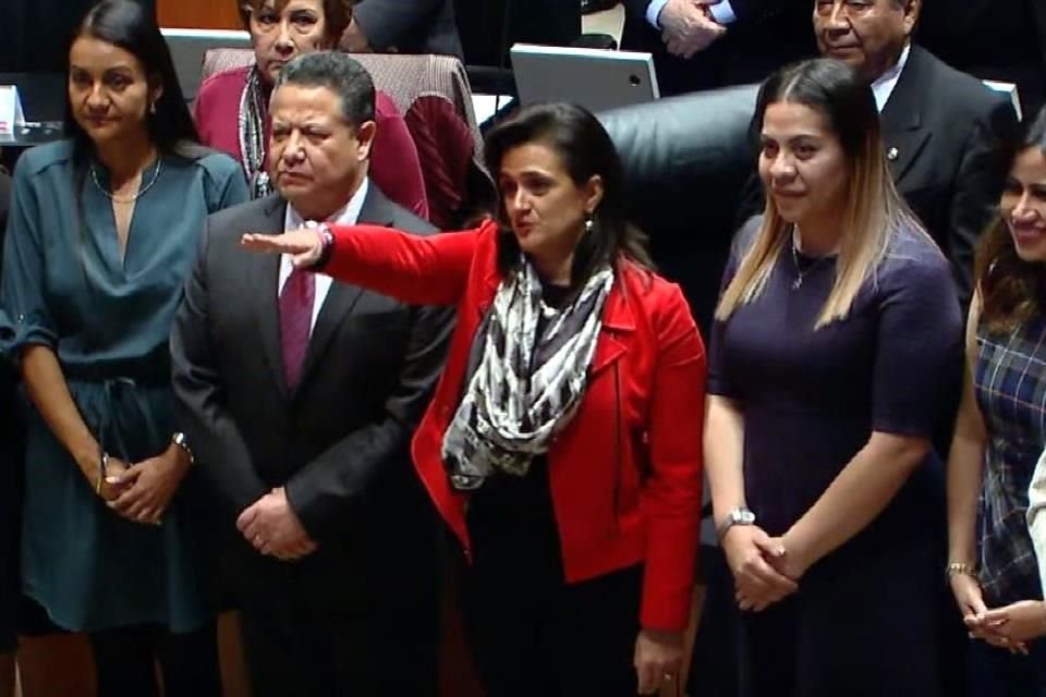 Margarita Ríos-Farjat, titular del SAT, fue elegida por Senado como Ministra de la Suprema Corte de Justicia de la Nación.