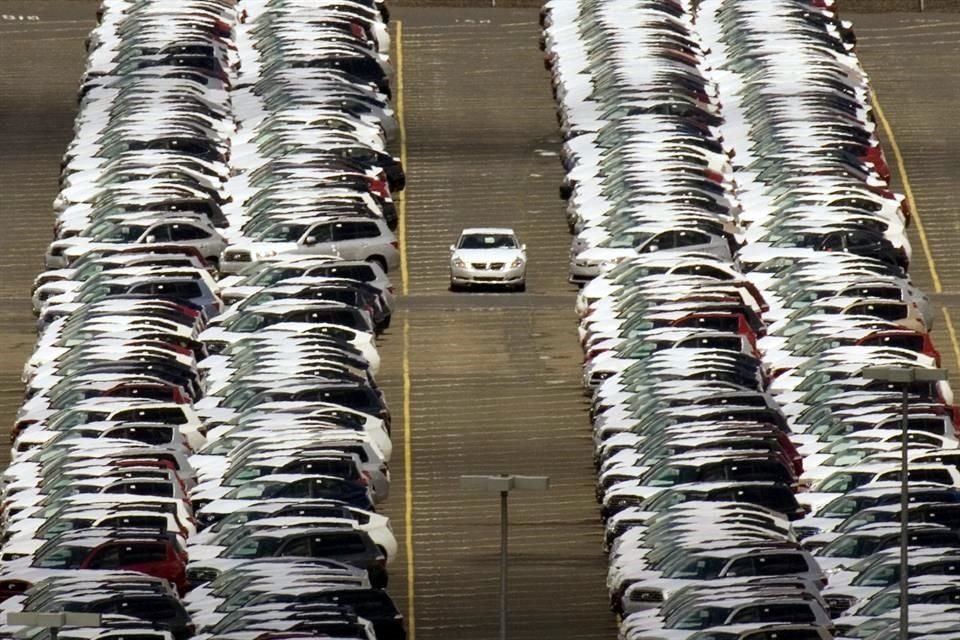 Los aranceles de 25 por ciento podran reducir las importaciones estadounidenses de automviles y autopartes en alrededor de la mitad, segn la Comisin Europea.