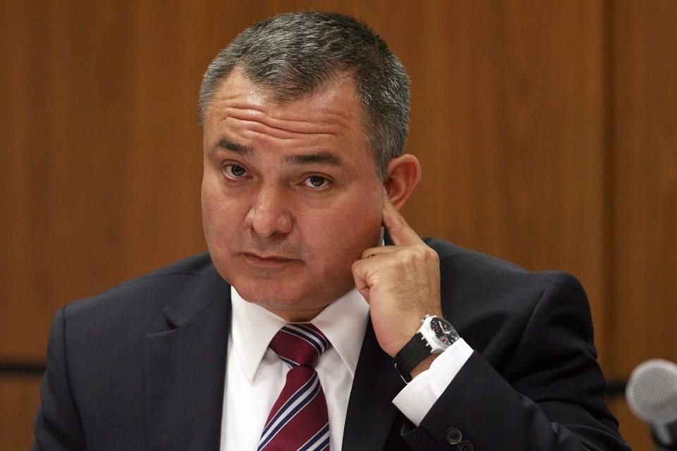 Juez federal de Nueva York que condenó a cadena perpetua a 'El Chapo' llevará proceso contra Genaro García Luna, ex Secretario de Seguridad.