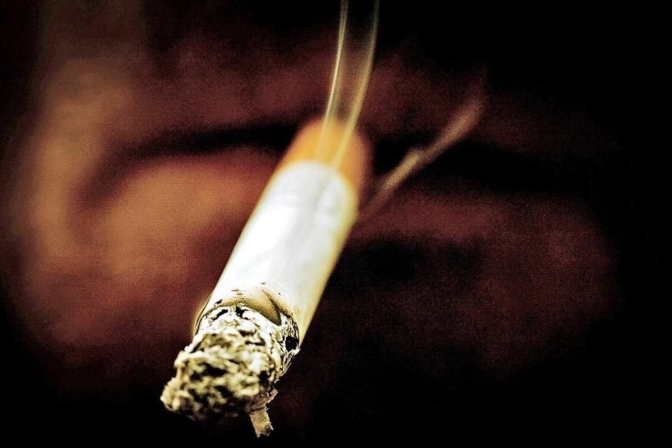 Mañana entra en vigor el decreto con el que se prohíbe en México la publicidad de tabaco y quedan establecidos lugares 100% libre de humo.