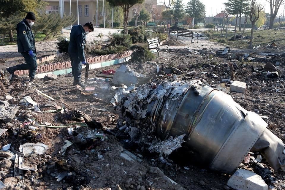 La justicia iraní anunció varias detenciones por el derribo por error de avión ucraniano en Teherán que mató a 176 personas.