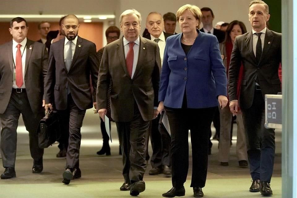 La Canciller Angela Merkel destacó el compromiso para respetar el pacto sobre transferencia de armas.