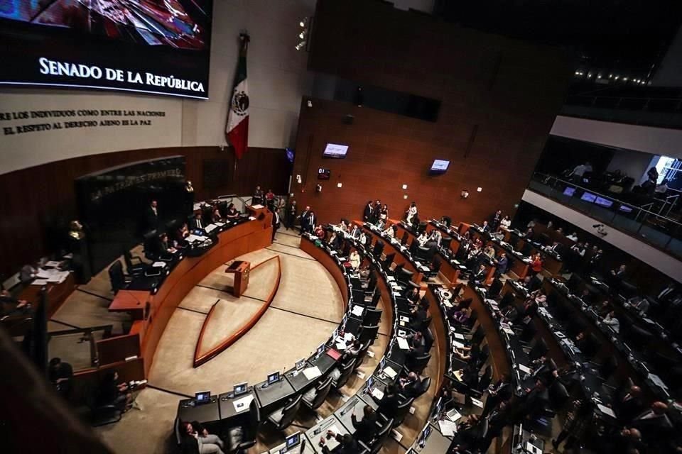 La propuesta, que fue presentada por el senador Ricardo Monreal el 5 de diciembre pasado, reforma la Ley Federal de Protección de Datos Personales en Posesión de los Particulares.