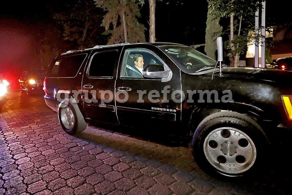 El Presidente Enrique Pea arrib anoche a una de las celebraciones del cumpleaos del ex Mandatario Carlos Salinas de Gortari.
