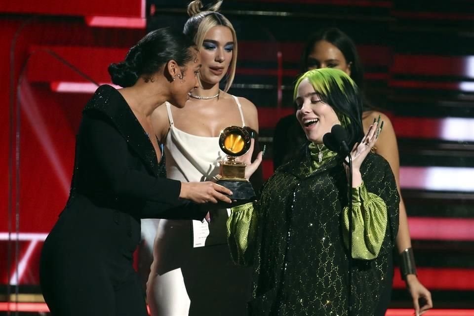 Billie Eilish cosechó categorías como Mejor Artista Nueva, Mejor Canción y Álbum del Año.