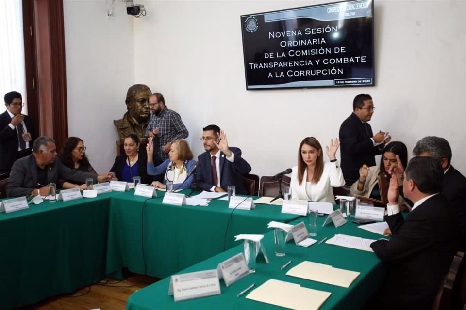 'Que el Comité de Participación Ciudadana que además es el máximo órgano del Sistema Local Anticorrupción lleve a cabo la convocatoria y nombre a una terna', explicó Carlos Castillo.