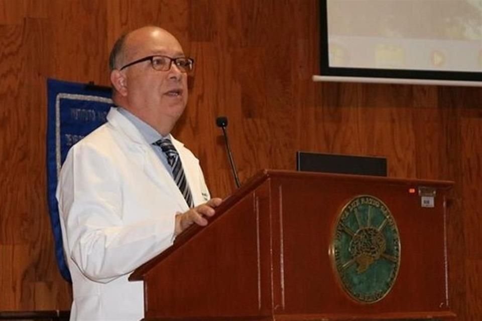 Miguel Ángel Celis fue destituido como director general del Instituto Nacional de Neurología y Neurocirugía.
