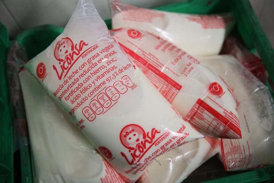 Liconsa recibió 200 millones de pesos para difundir campaña sobre la leche que vende y distribuye.