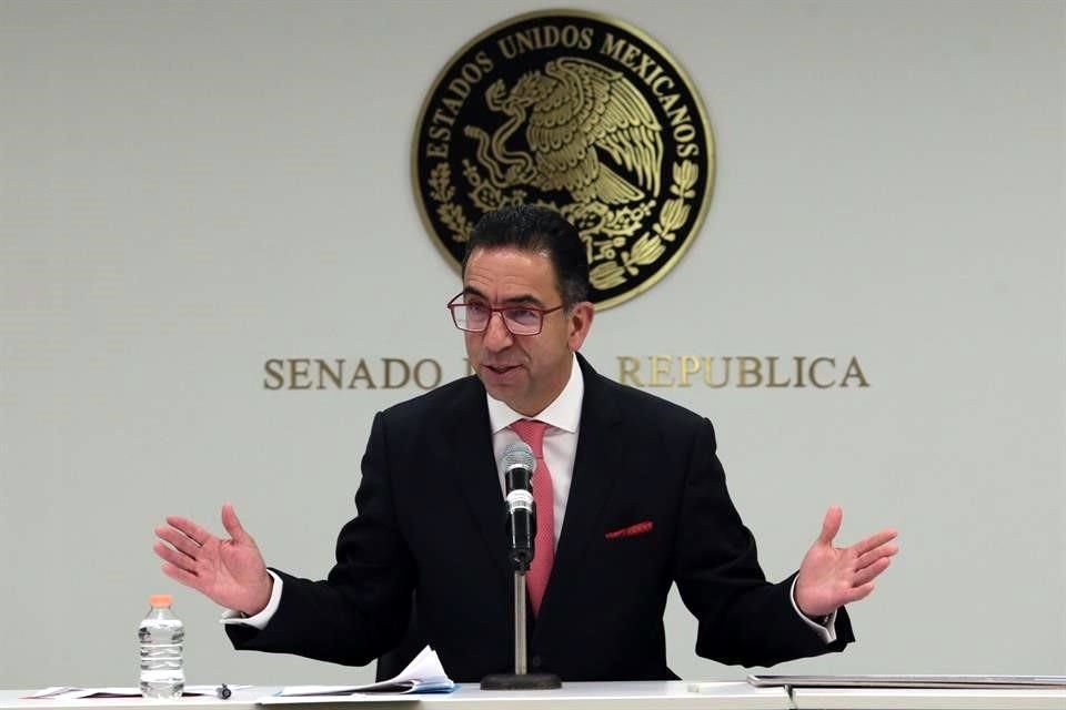 El senador Lozano, vocero de la campaa de Meade, dijo que el PRI impugnar la postulacin de Salgado.