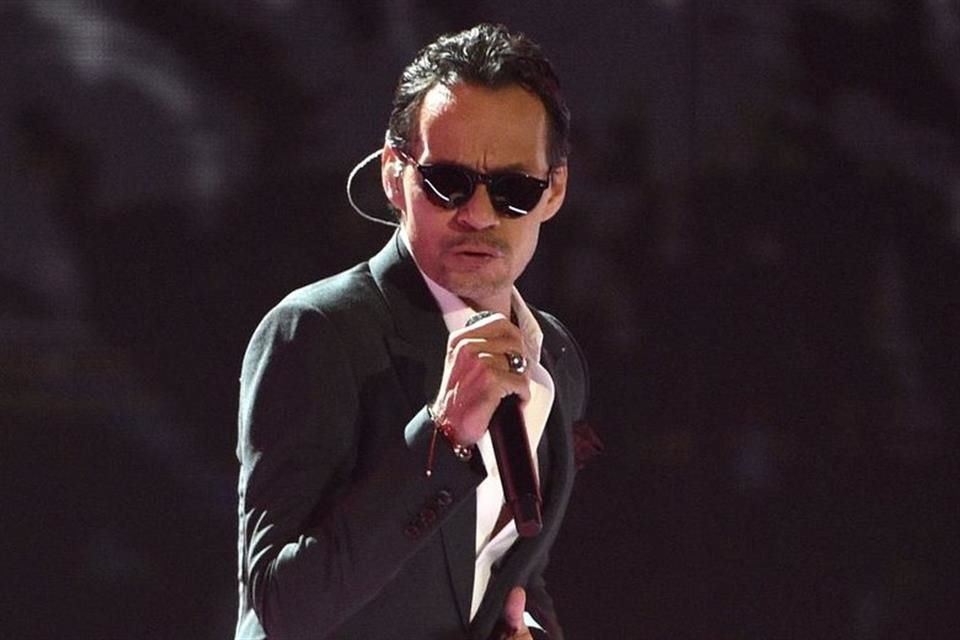 Doctores recomendaron al cantante guardar reposo para recuperarse.