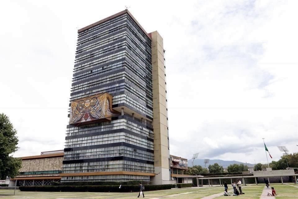La UNAM suspenderá clases de manera paulatina ante el Covid-19.