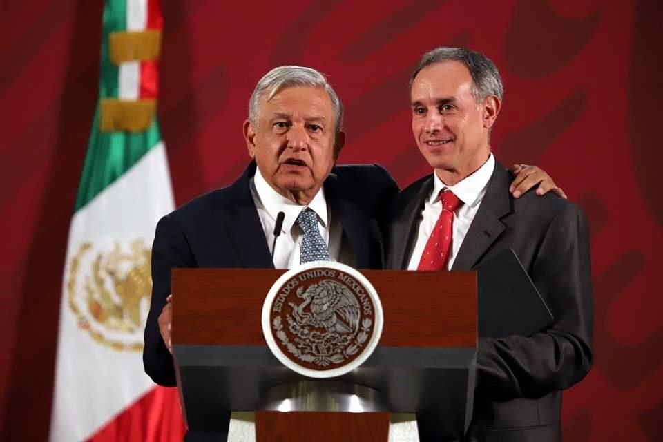 El Presidente López Obrador y el subsecretario López-Gatell durante la conferencia matutina de este lunes.