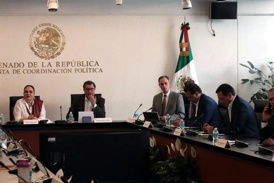 El presidente de la Junta, el senador morenista Ricardo Monreal, supervisó la aplicación de las medidas de control sanitario derivadas de la expansión del Covid-19.