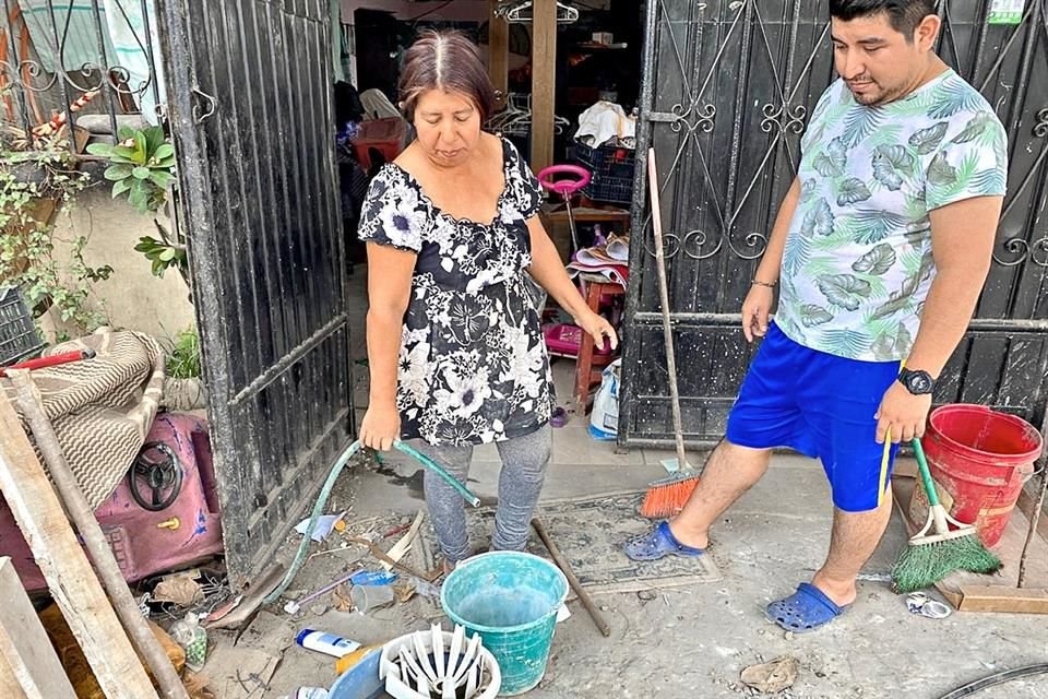 Casi la mitad de población en México no tiene agua potable diaria en sus viviendas para cumplir con acciones preventivas ante Covid-19.