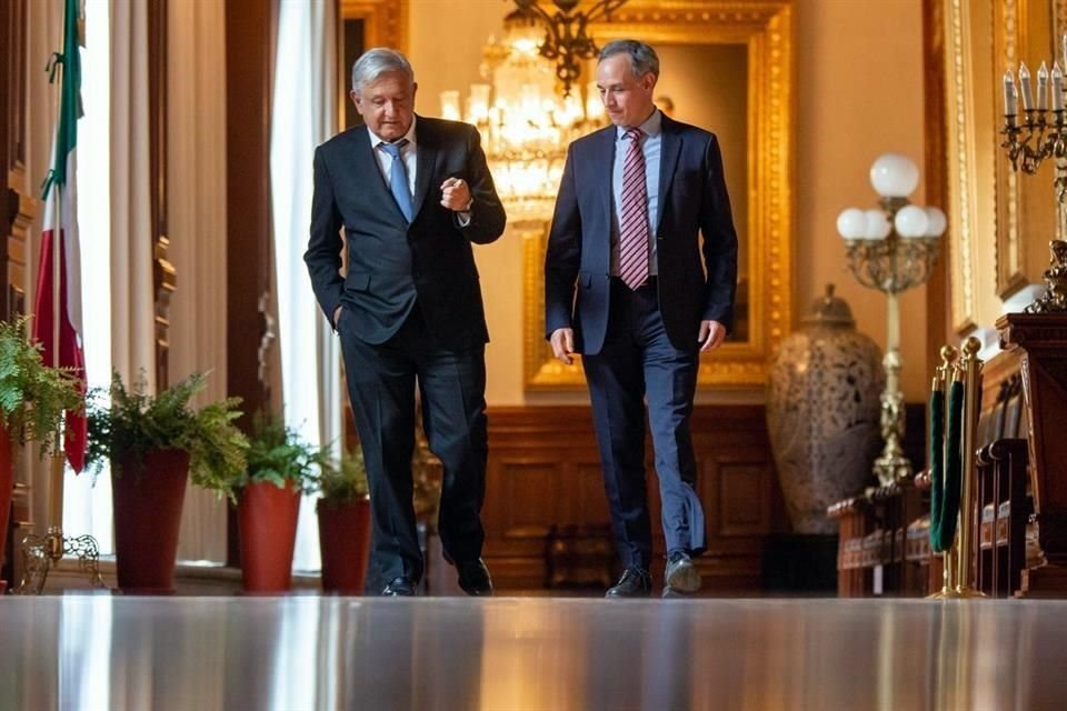 Andrés Manuel López Obrador y Hugo López-Gatell.
